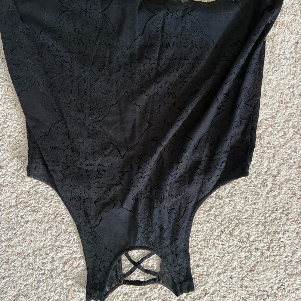 Black lace high neck tank top